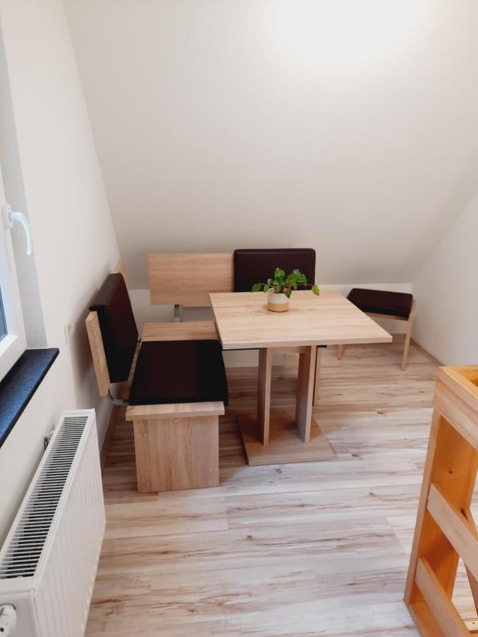 Ferienwohnung Stuetzengruen エクステリア 写真